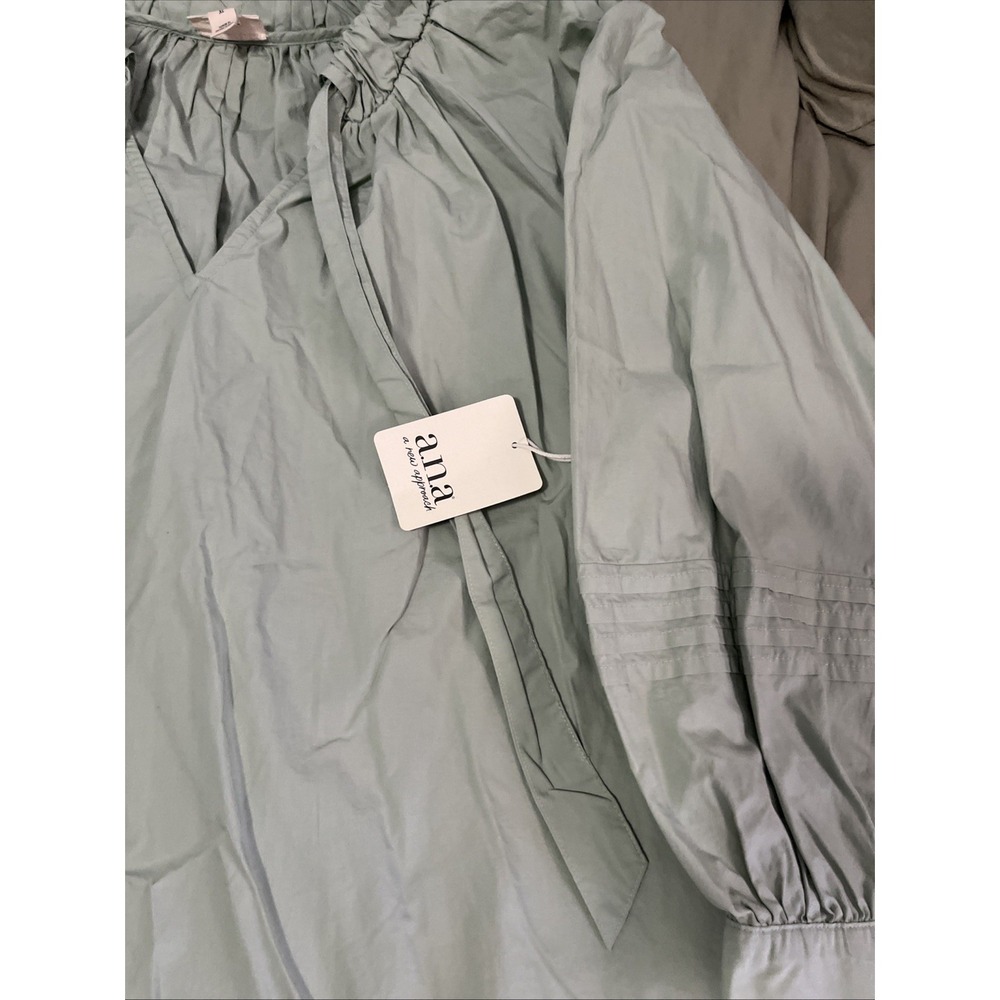 a.n.a Women's Green Smocked Ruffle Neck Blouse, Size XL - Picture 4 of 9